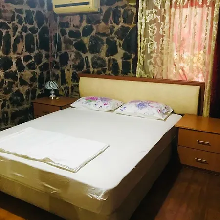 Charming In Phokai * فوكا